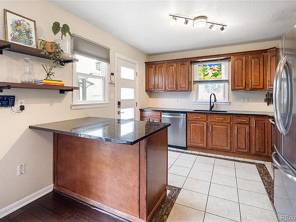 2nd image of 3344 W Belmont Avenue