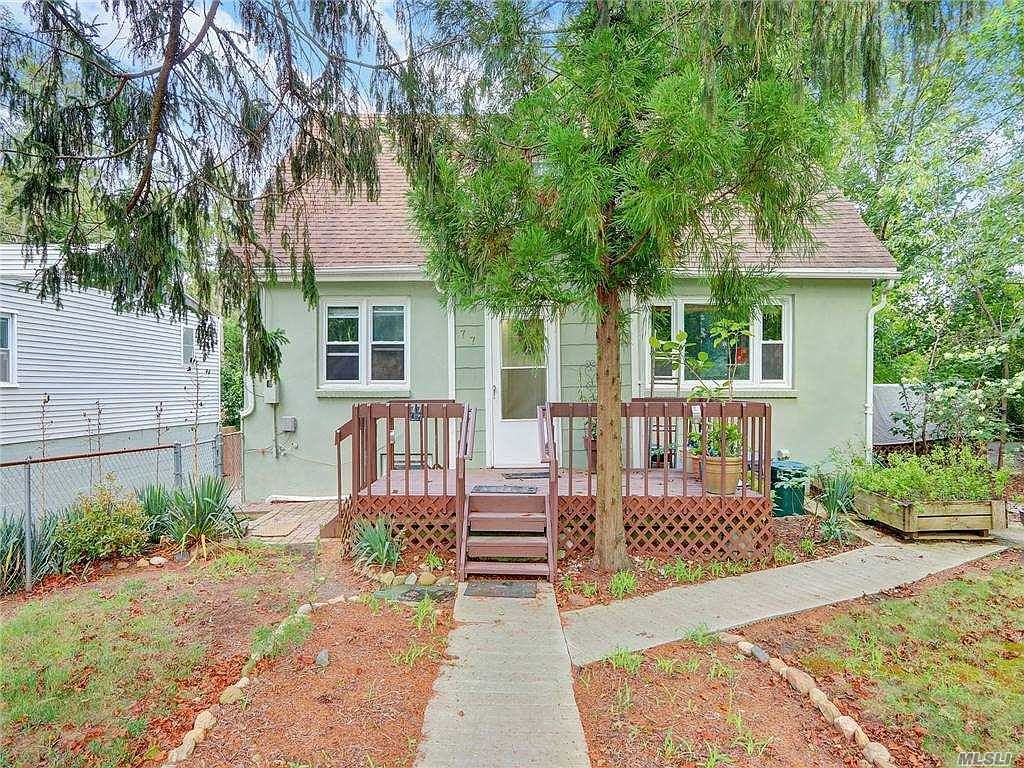 77 Yaphank Ave, Yaphank, NY 11980 Zillow