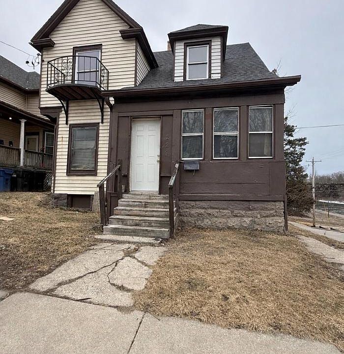 1st image of 223 North Memorial DRIVE