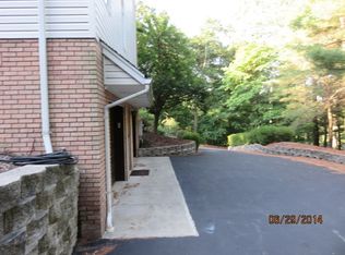 49 Riverview Dr, Boonton, NJ 07005