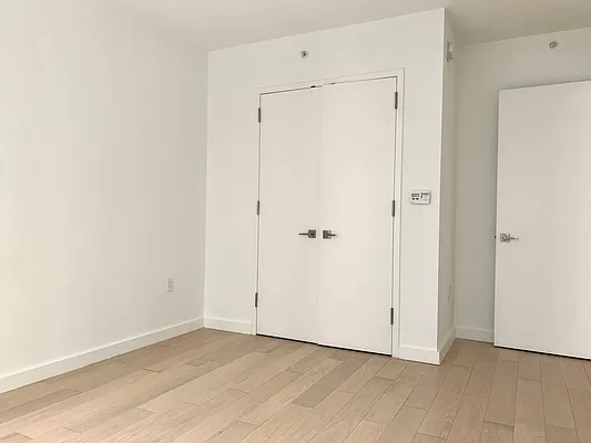 Rented by The Dermot Realty Management Company | media 8