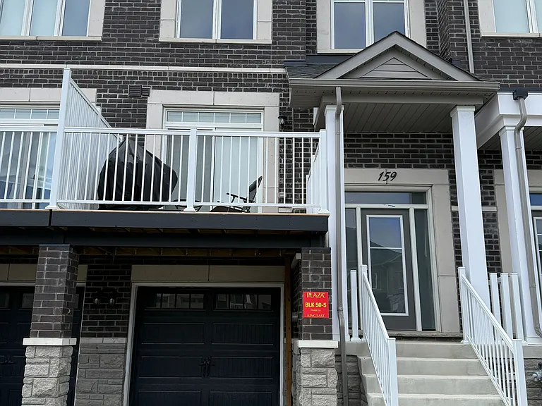 159 Seguin St — Photo 2