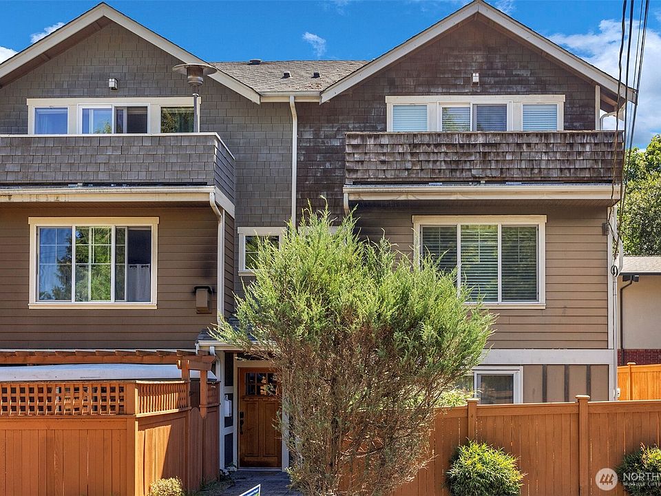 1st image of 9130 45th Avenue SW #B