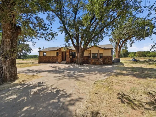 15801 S County Road 2064, Altus, OK 73521