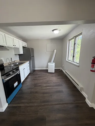306 Harvey Ave #6 Photo 1