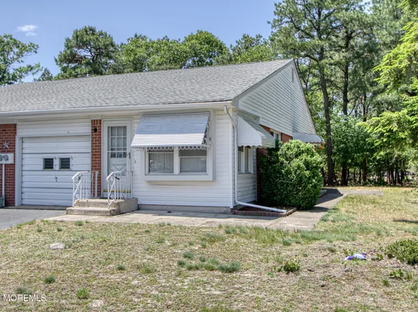 12 Potomac Lane #B, Whiting, NJ 08759