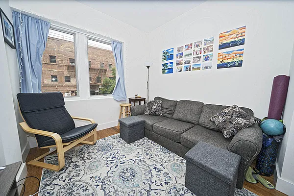 Rented by Level Group | media 25