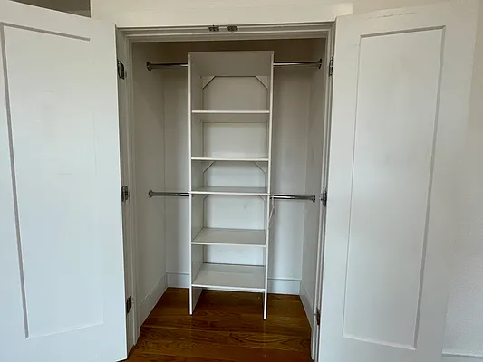 Rented by Compass | media 23