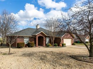 4600 Cody Ave, Springdale, AR 72762