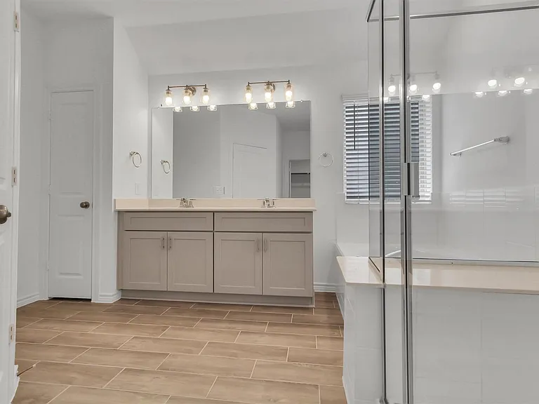 1208 Garden Jade Dr — Photo 21