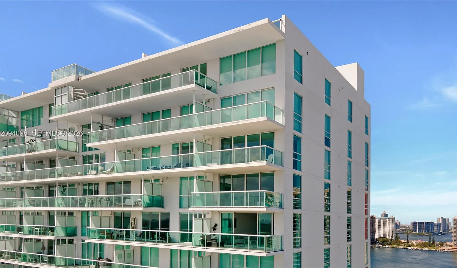 400 Sunny Isles Condo Eas — Photo 4