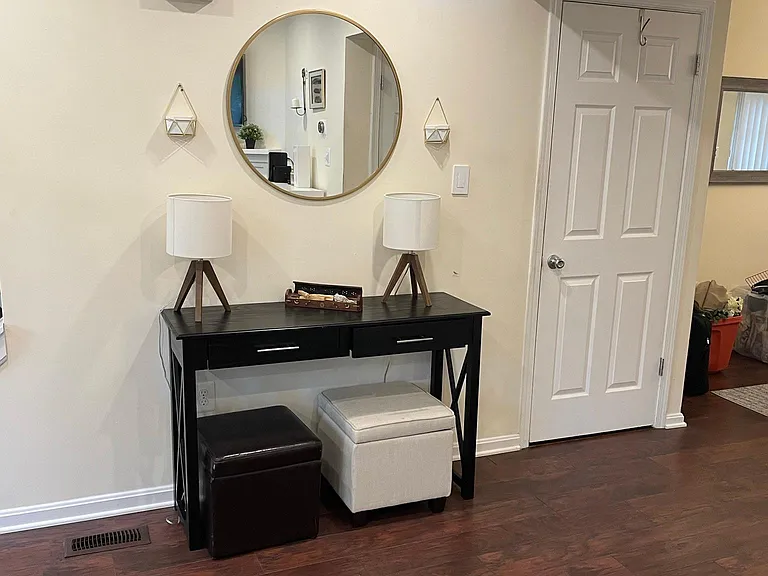 4112 Silver Park Ter — Photo 12
