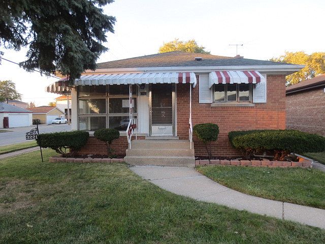1st image of 3221 Jackson St