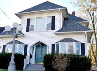 406 W Maple St, Centerville, IA 52544