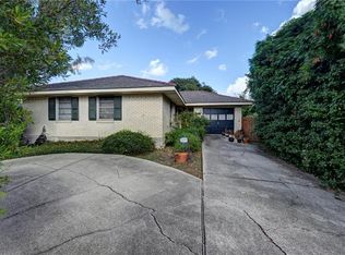 3805 Apollo Dr, Metairie, LA 70003
