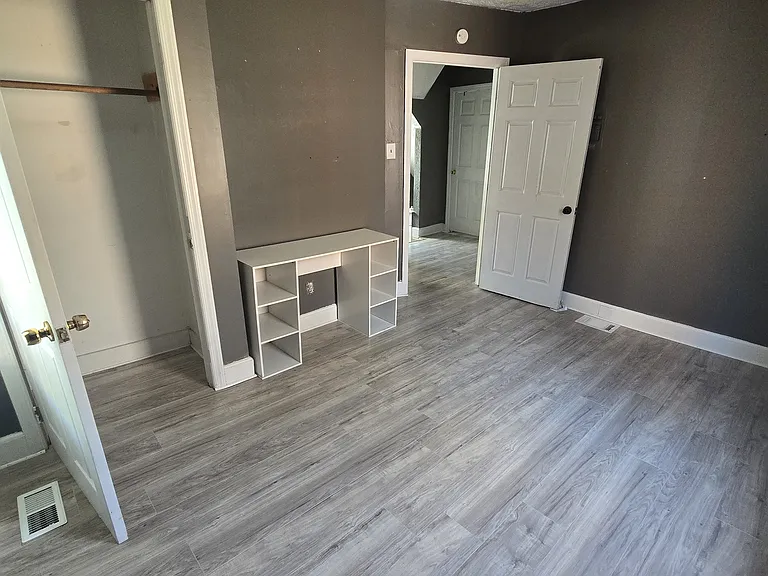 670 Willey St #670 — Photo 20
