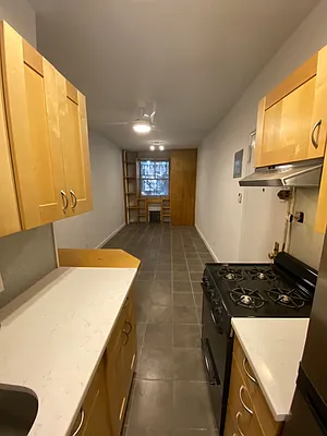 Rented by Performing Assets Corp | media 7