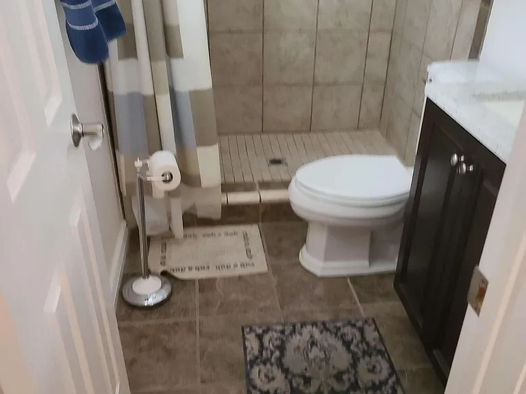 415 Corvair Dr — Photo 33