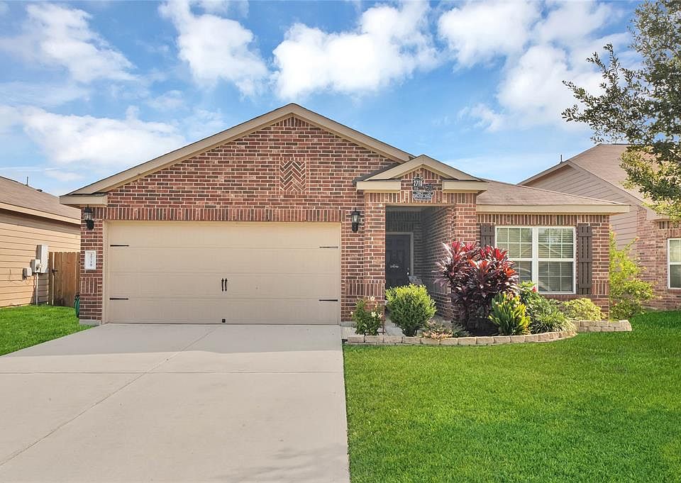 1st image of 2718 Tracy Ln