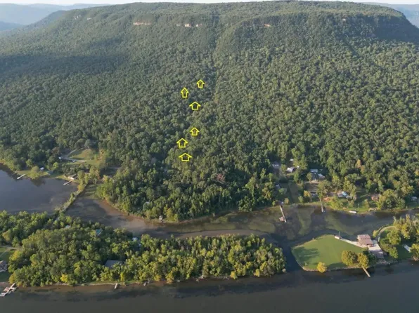 9929 Mullins Cove Rd, Whitwell, TN 37397