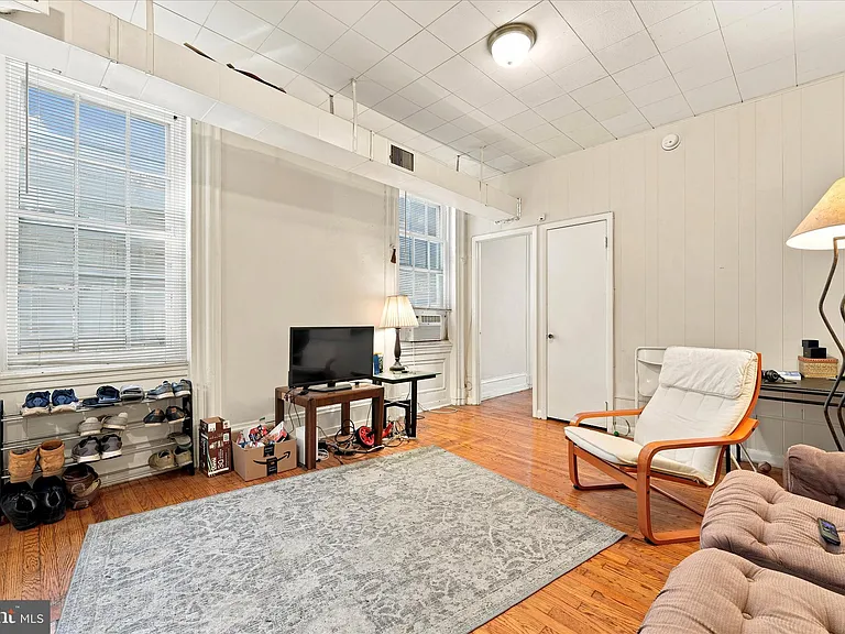 1807 Spruce St #2R — Photo 6