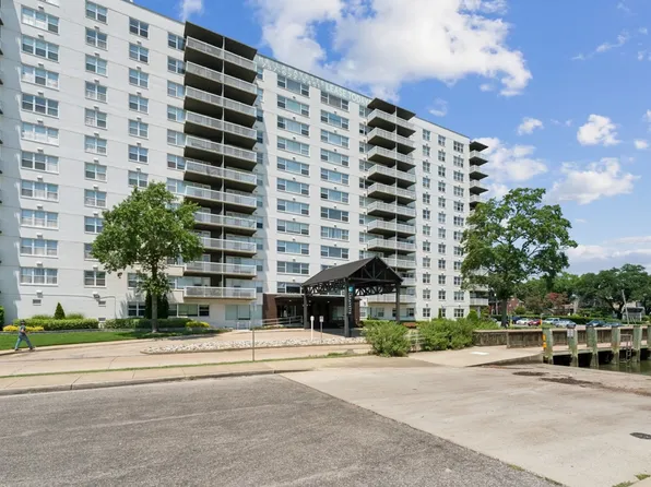 The Lafayette Apartments