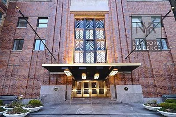 Rented by New York Residence | media 24