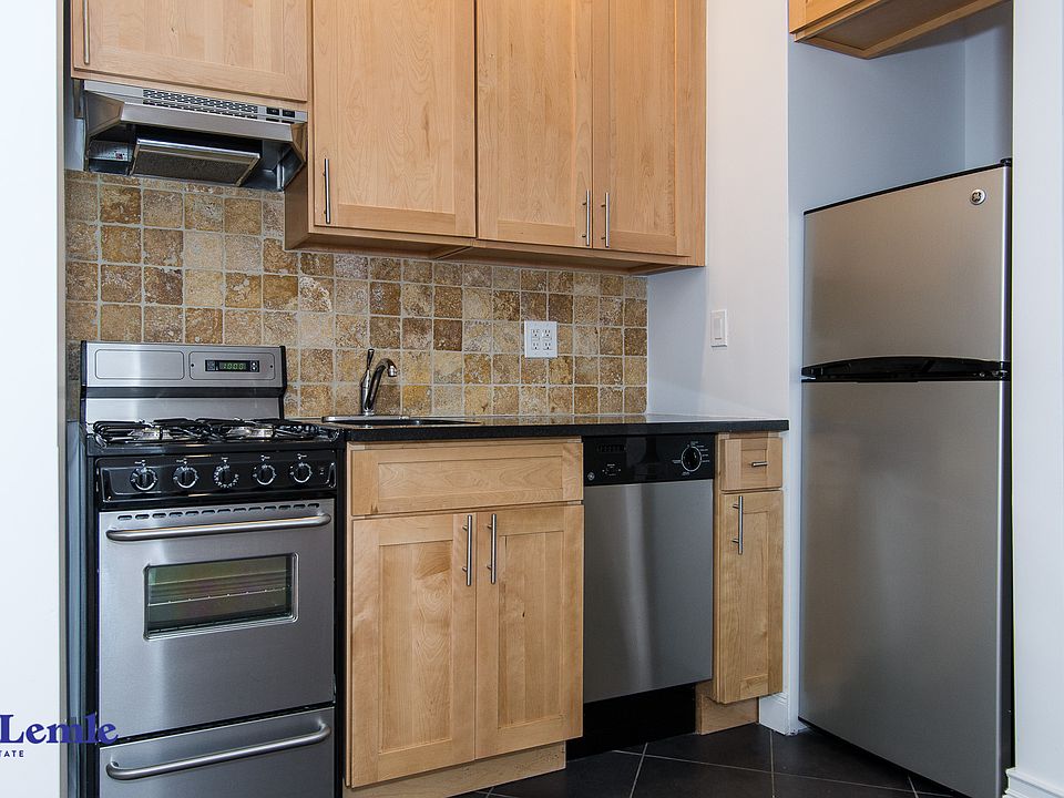 1st image of 505 E 88th St #3RE