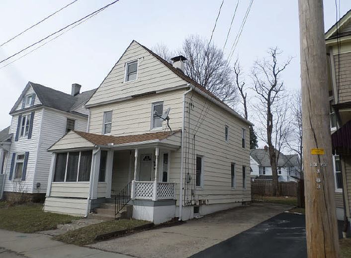 1st image of 3 Dennison Ave