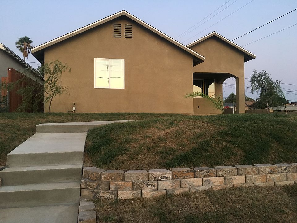 2nd image of 1302 Fairview Ave