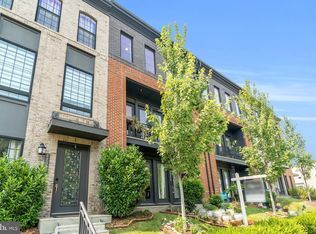 42322 Sillas Sq, Ashburn, VA 20148