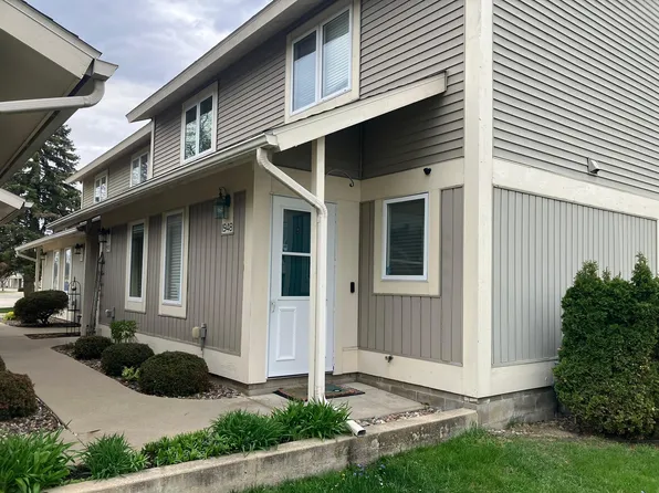 1948 Greenview Pl SW #1, Rochester, MN 55902