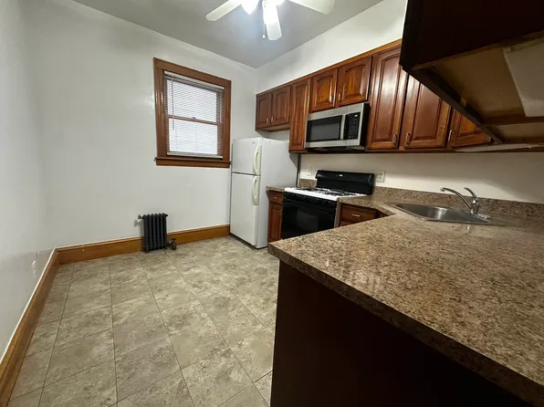 34-51 Crescent Street image 6 of 11