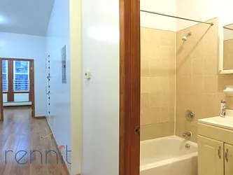 Rented by Rennit Inc.