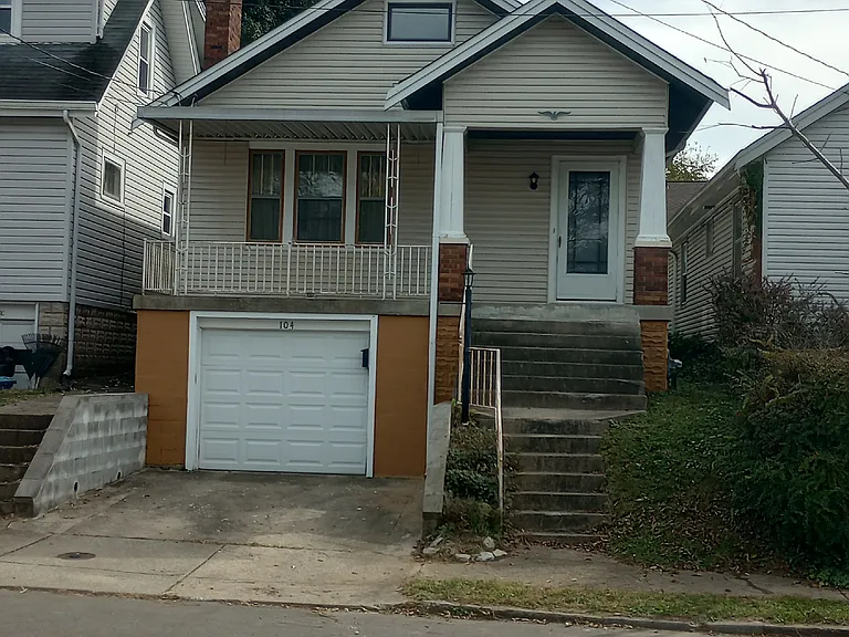 Cleveland Ave — Photo 1