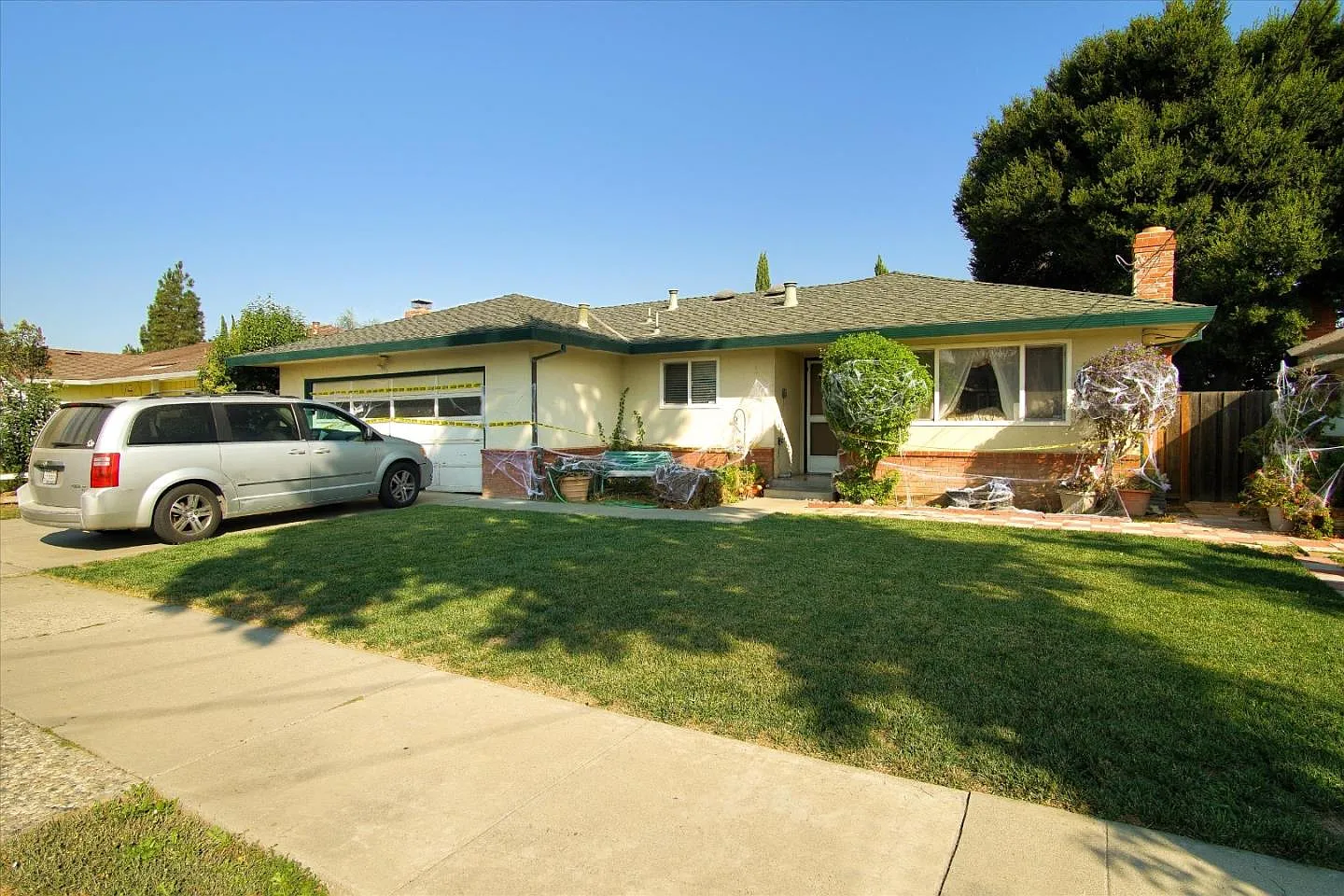 700 B St photo 1