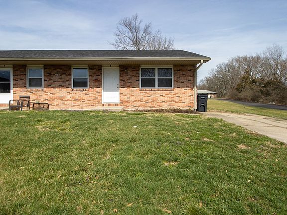2nd image of 3711 Weymeyer Dr
