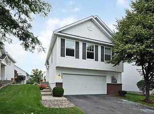 7342 Windsor Dr N, Shakopee, MN 55379