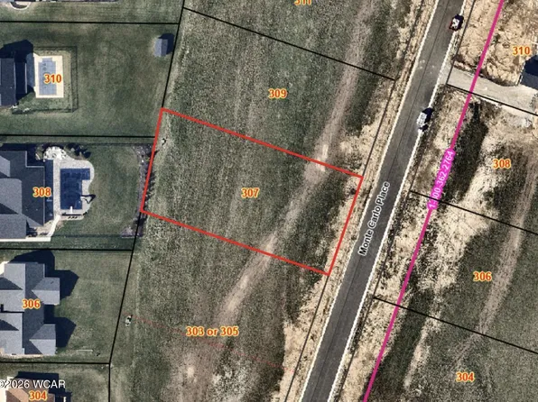 307 Monte Carlo Pl, Wapakoneta, OH 45895