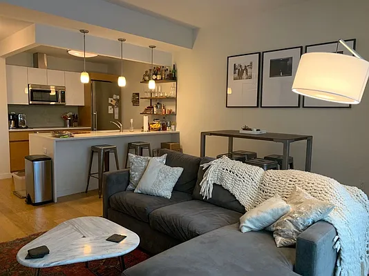 Rented by Compass | media 33