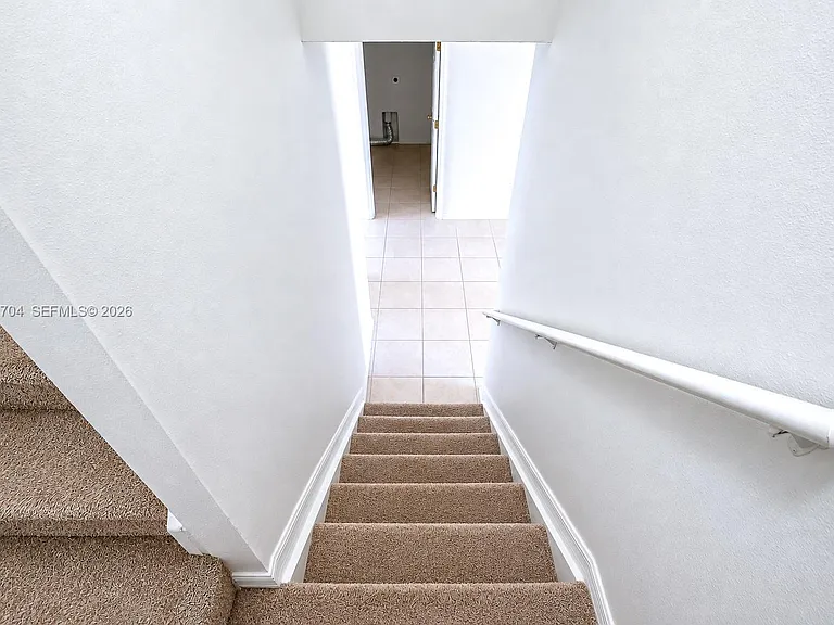 6136 NW Gaylord Ter — Photo 20