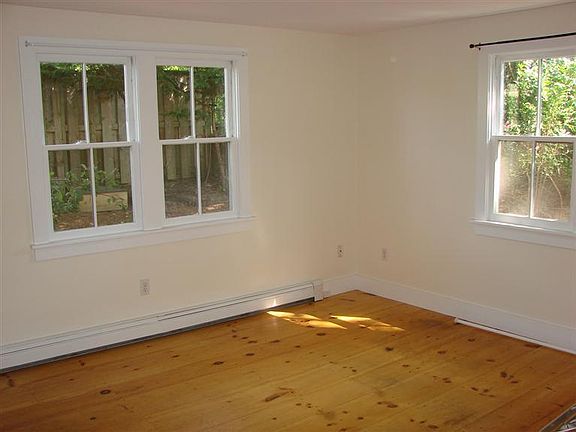 2nd image of 27 Conwell Street #2 & 6