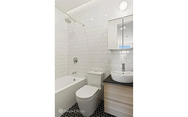 Rented by Douglas Elliman | media 24