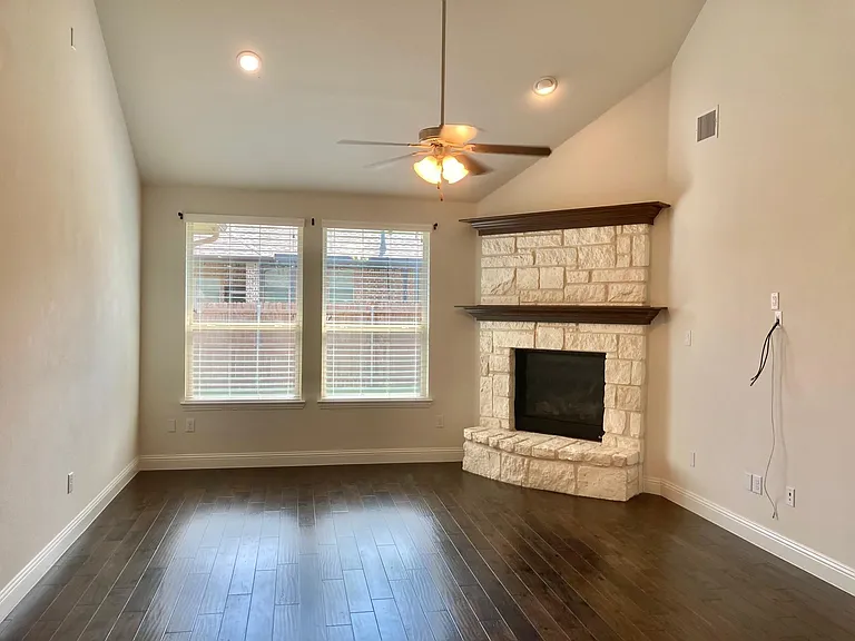 1106 Bryce Canyon Dr — Photo 16