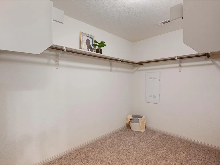 108 Frederick Dr — Photo 11