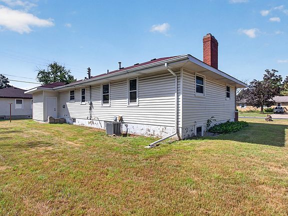 4th image of 6324 France Ave N