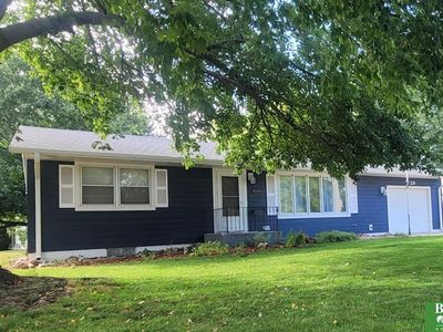 1229 N Delaware Ave, York, NE, 68467