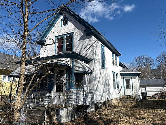 5th image of 1514 Logan Ave N