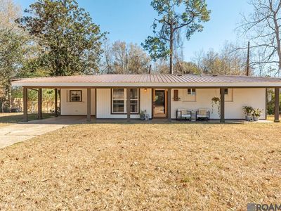 2120 S Woodcrest St, Denham Springs, LA, 70726