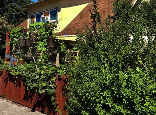 903 8th St, Oregon City, OR 97045